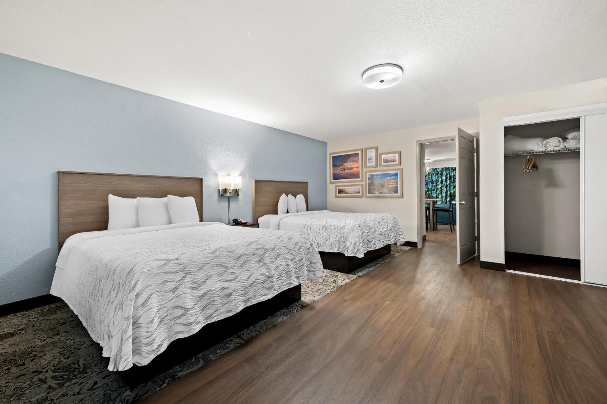 레드 루프 플러스 +&스위트 나폴리 다운타운 -5 Ave S 호텔 North North Naples 외부 사진